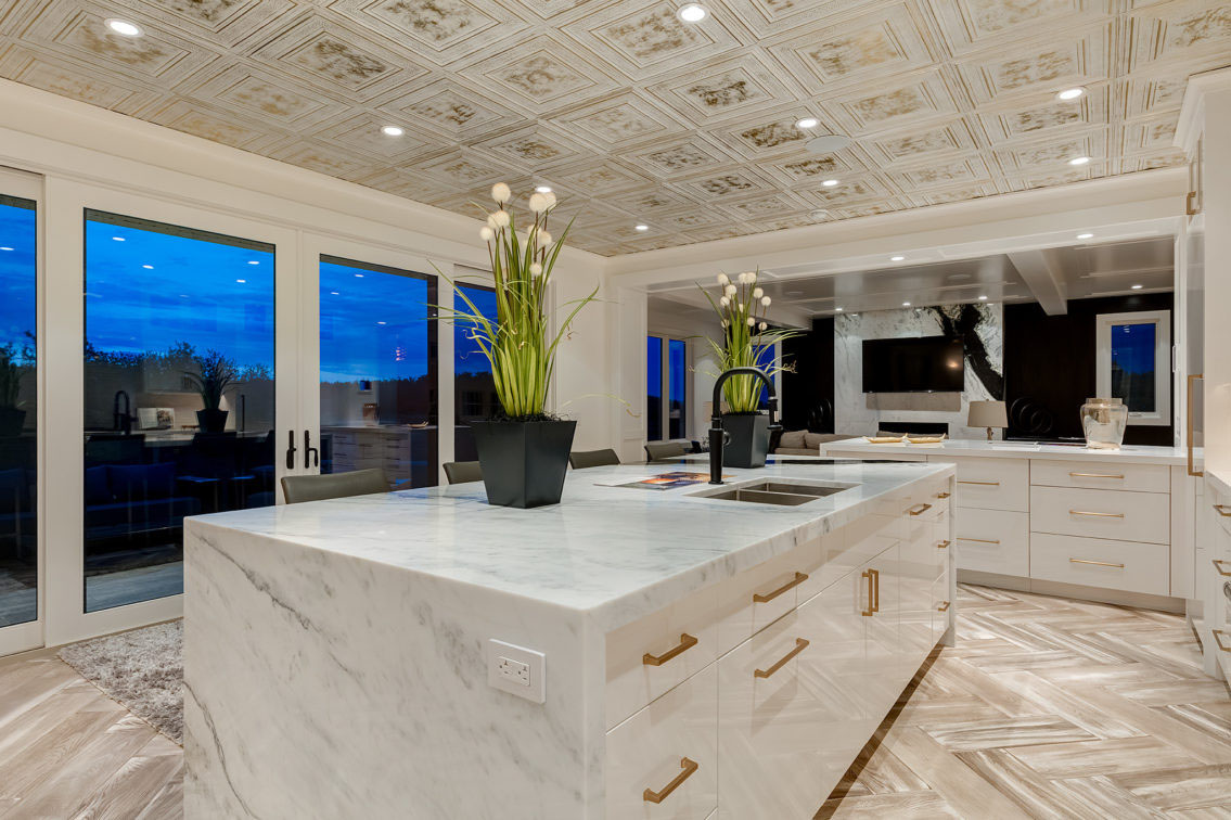 Elegant-Country-Estate-Mansion-5-Silverhorn-Vale-Rural-Rocky-View-County-Alberta_5