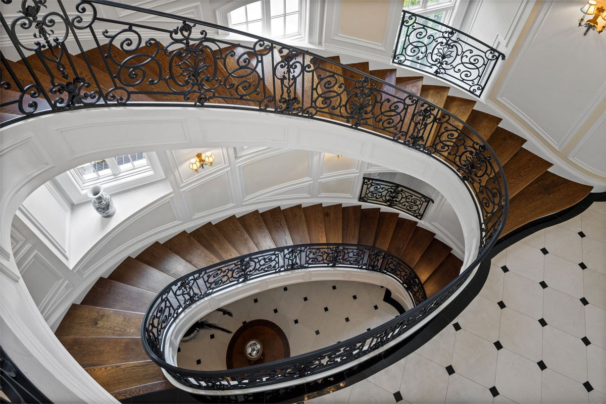 Luxury Grand Estate with Old World Charm - Mill Neck, Long Island, New York Grand Spiral Staircase