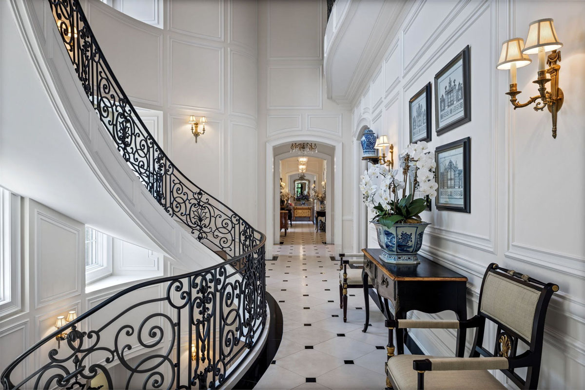 Luxury Grand Estate with Old World Charm - Mill Neck, Long Island, New York