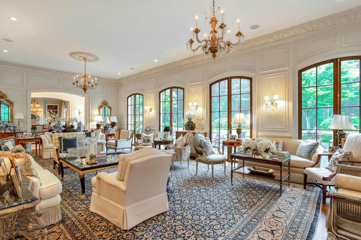 Luxury Grand Estate with Old World Charm - Mill Neck, Long Island, New York
