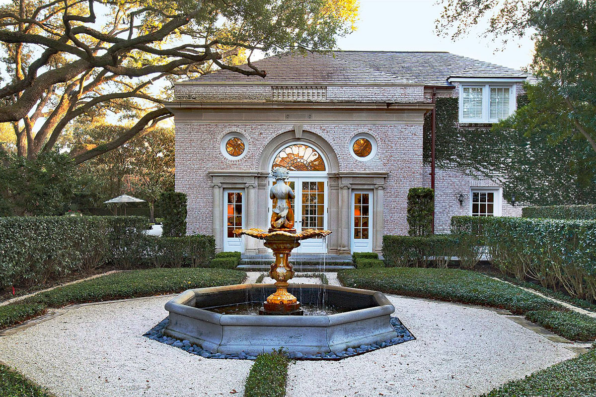 Neo-Georgian Mansion English Garden - Houston, Texas