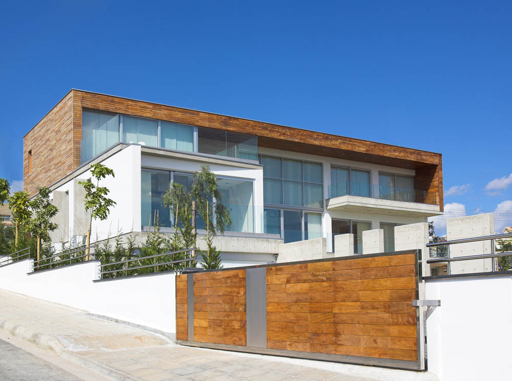 Elegant-Modern-Home-Cyprus_1