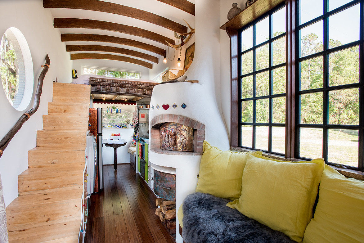 European-Inspired-Bohemian-Tiny-House_1