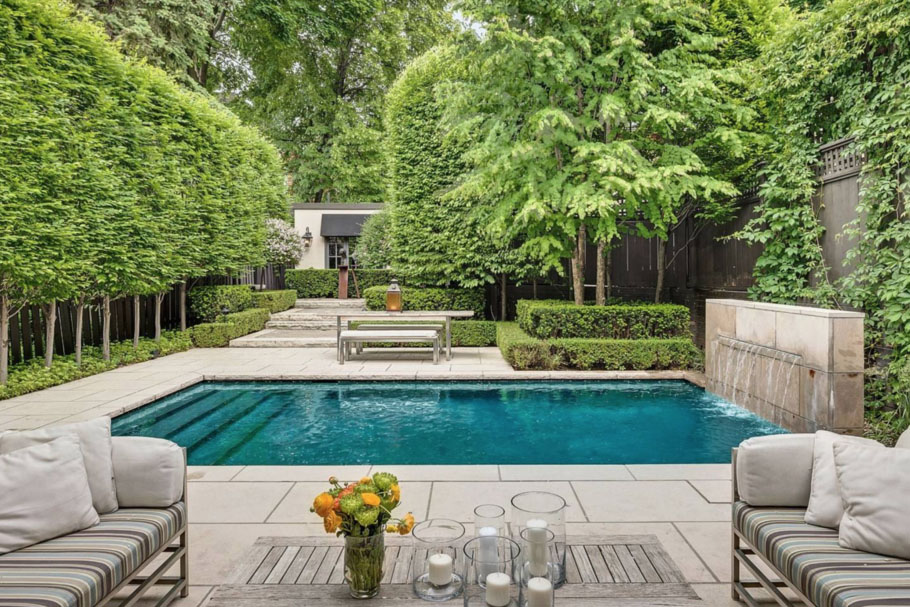 Elegant Custom Home Back Garden with Pool - Toronto, Ontario, Canada