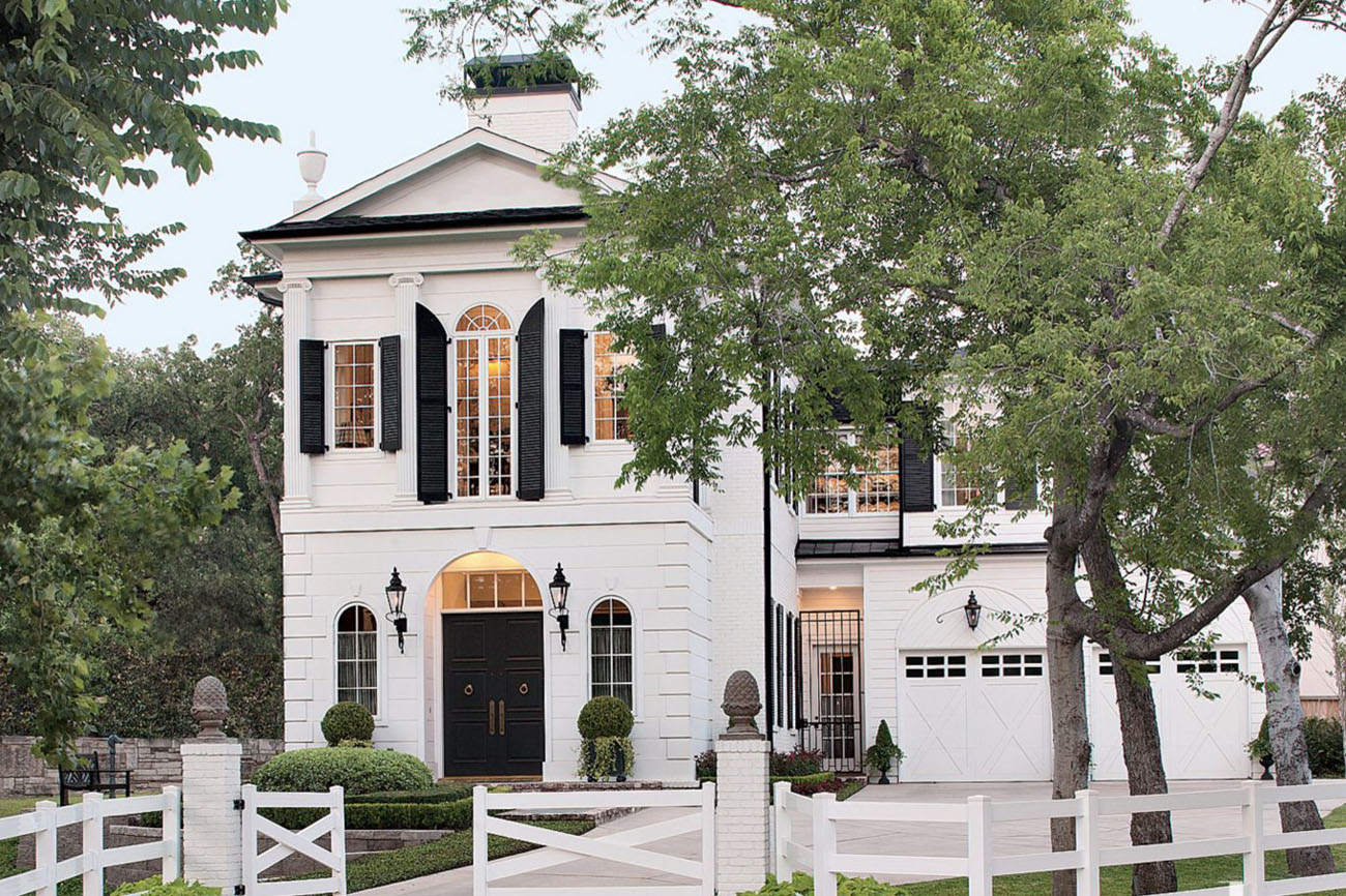 Federal-Style-Houston-Home_1