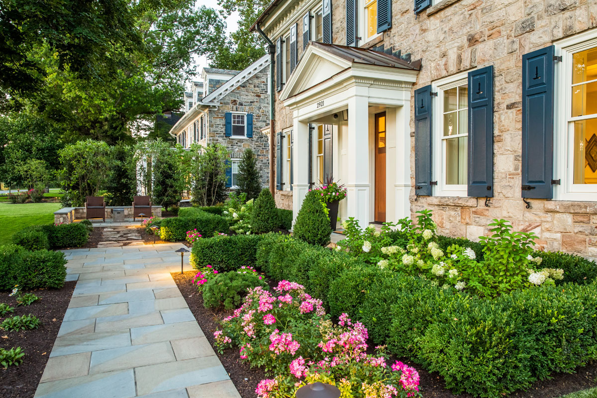 Stone House with Federal Style Architecture - Harrisburg, Pennsylvania