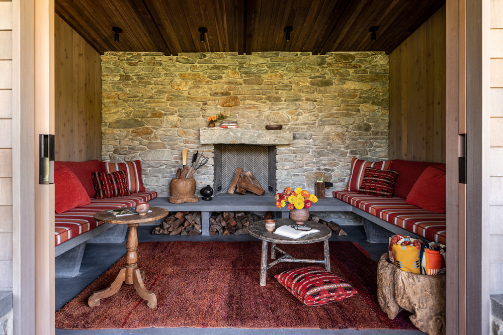 Timeless Country Retreat in the Puget Sound - Whidbey Island, Washington Rustic Stone Wall