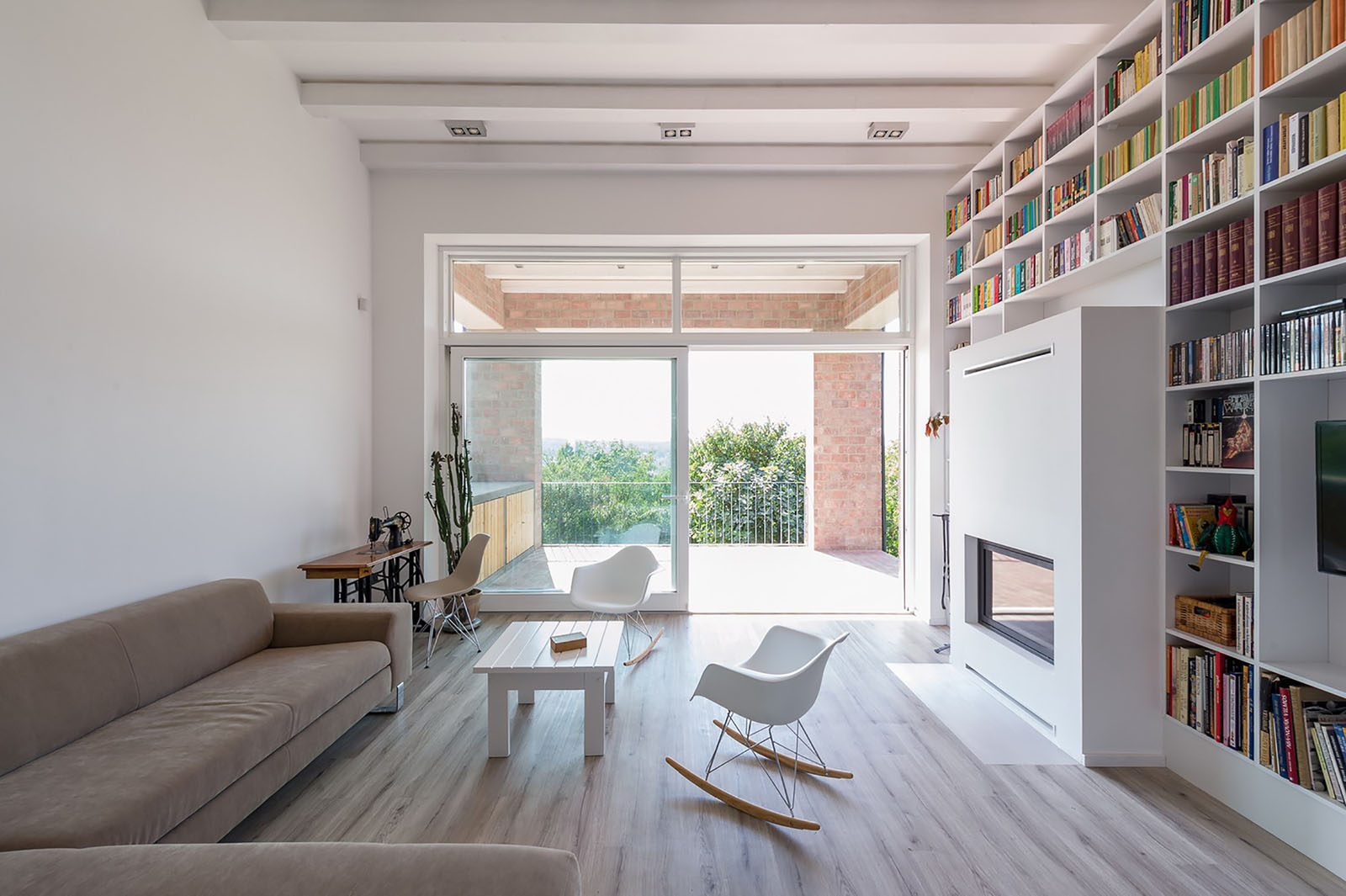 Foldes-Architects-Brick-House_5