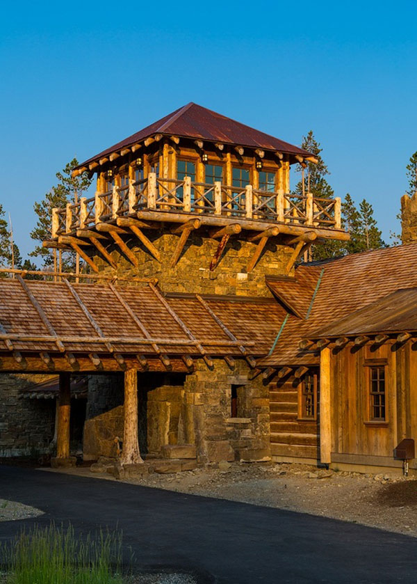 Foxtail-Residence-Montana_13 Mountain Log Cabin Watch Tower