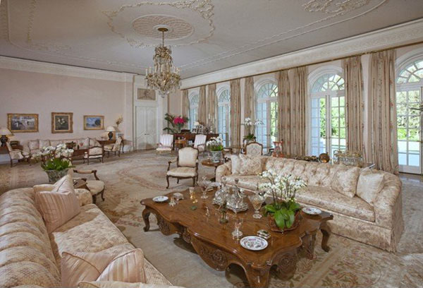 French-Chateau-Style-Mansion_9