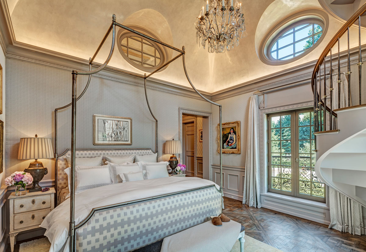 French Style Rustic Elegant Home - Greenwich, Connecticut