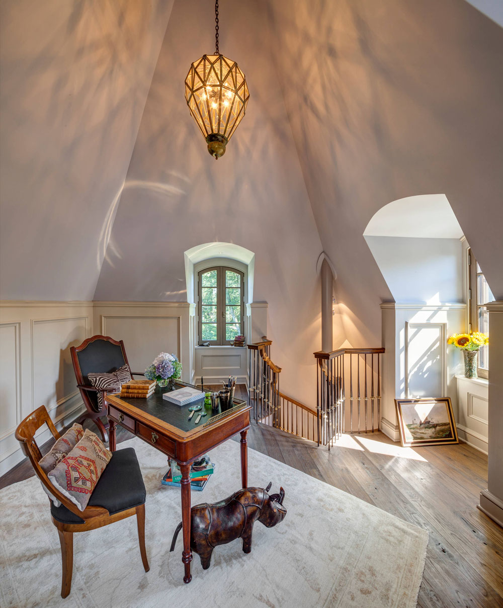 French Style Rustic Elegant Home - Greenwich, Connecticut