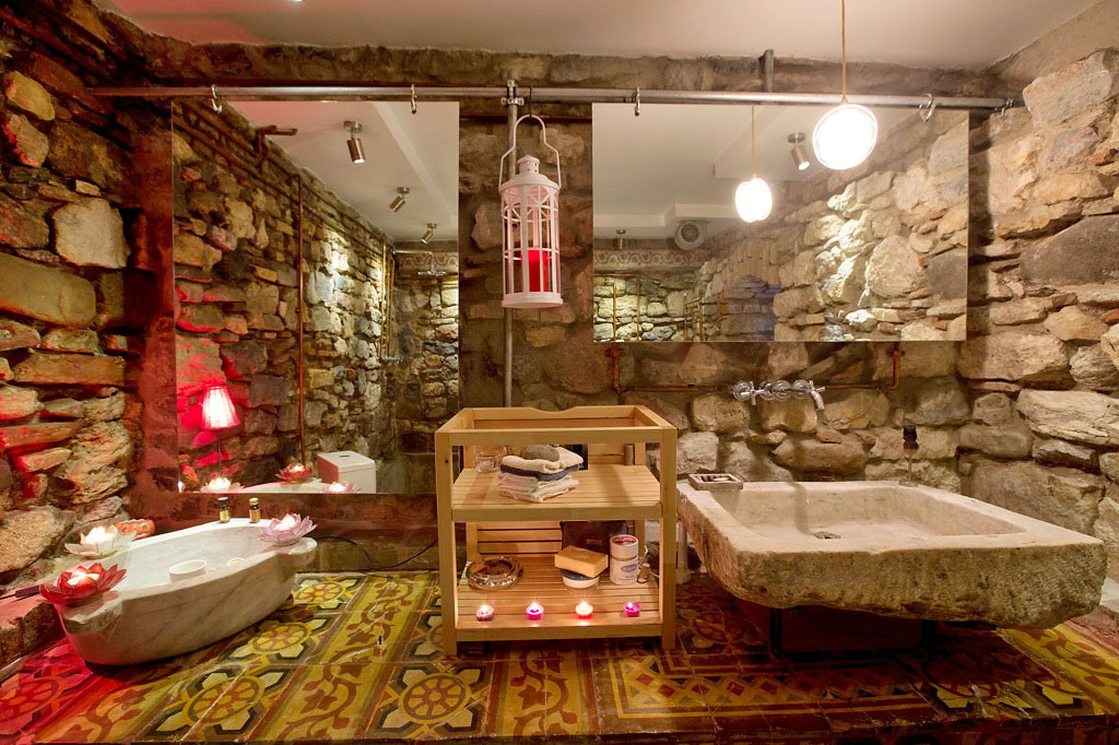Galata-Istanbul-Duplex_9 Hammam Style Turkish Bathroom