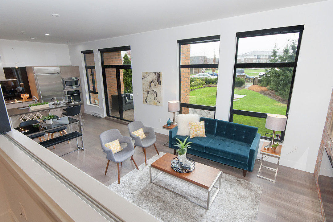 GlassHouse-Modern-Loft-Apartment-New-Westminster_11