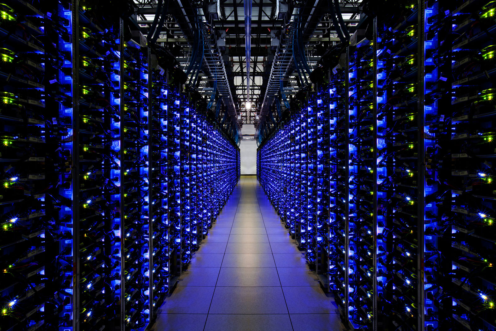 Google-Douglas-County-Georgia-Data-Center-Servers Google LED Servers