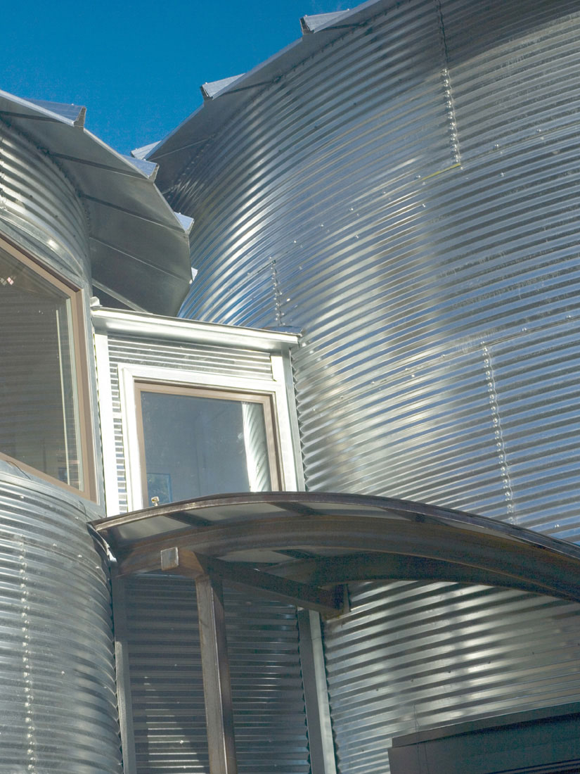 Grain-Silos-House_10