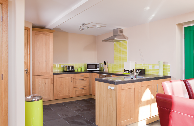 Great-Hatfield-Cottage_3 Modern Cottage Kitchen