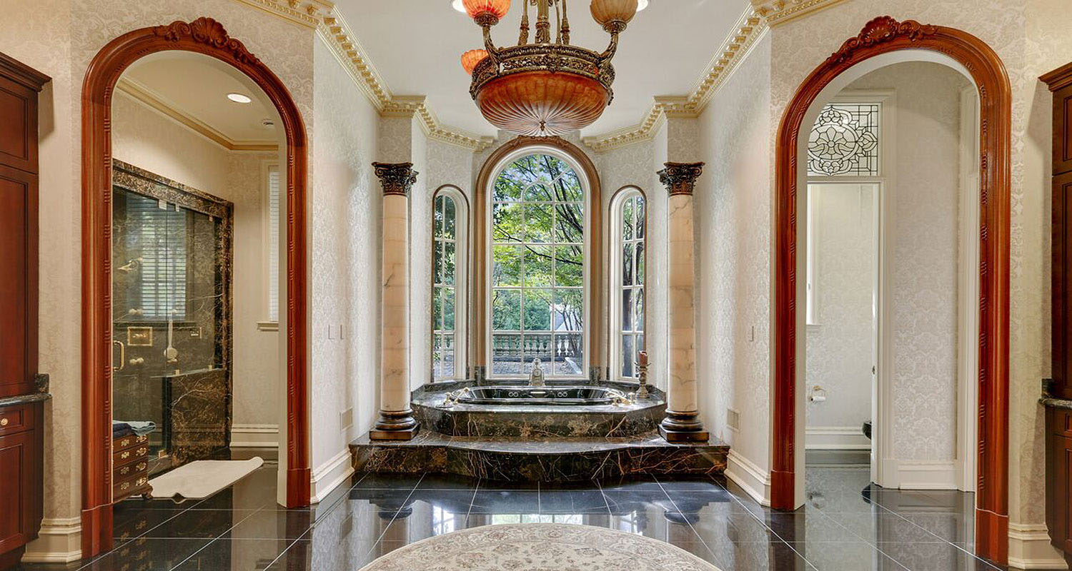 Guitar-House-Birmingham_14 Luxury Marble Bathroom with Columns