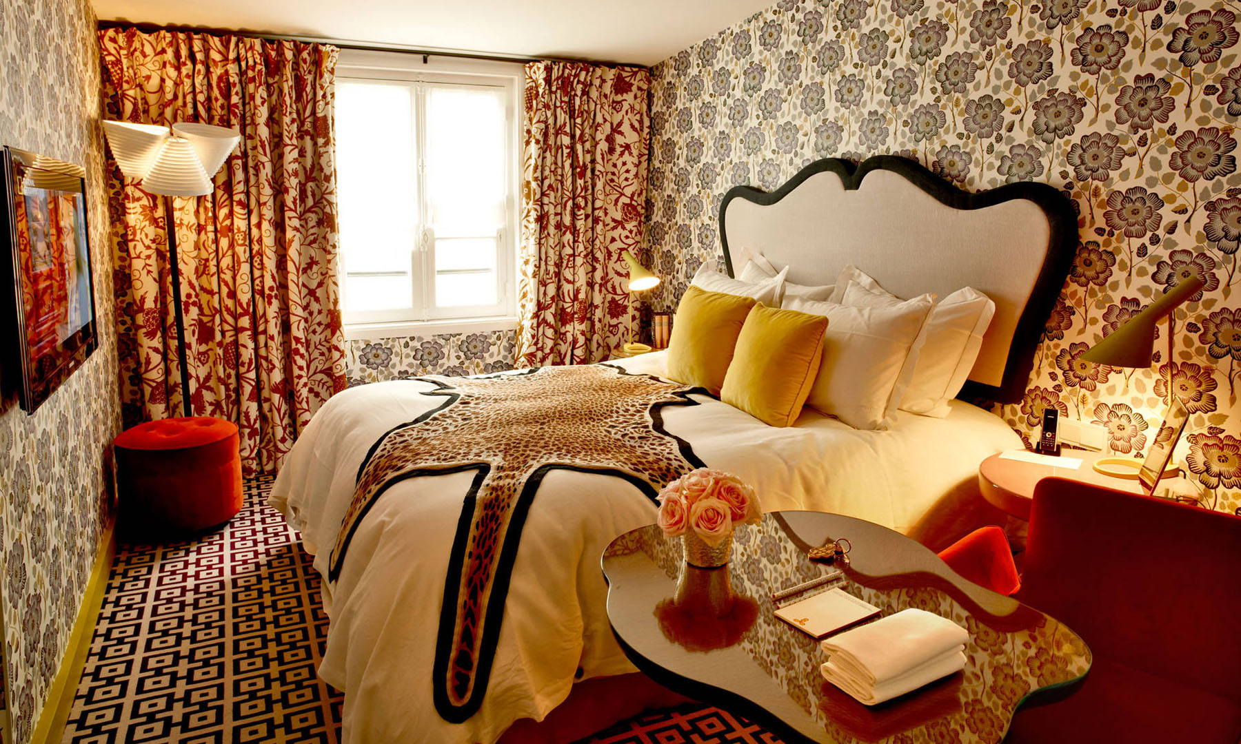 Hotel-Thoumieux-Paris_1 India Mahdavi