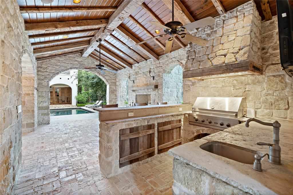 Huckleberry Circle Spanish Courtyard-Style Home - Houston, Texas
