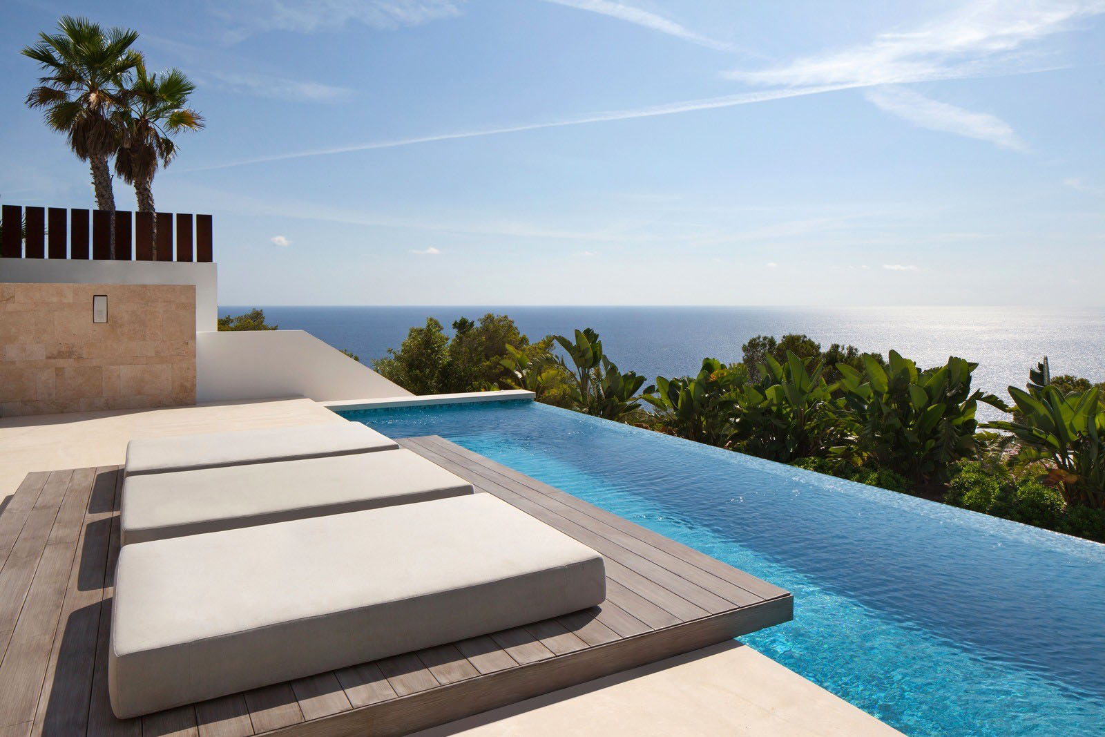 Ibiza-Modern-Villa_1