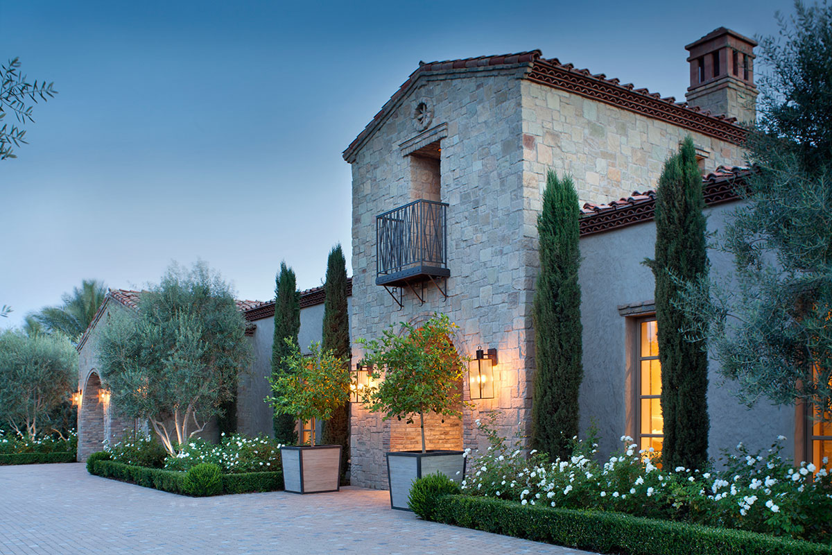 Italian-Mediterranean-Style-Villa-Estate-La-Quinta-California_10