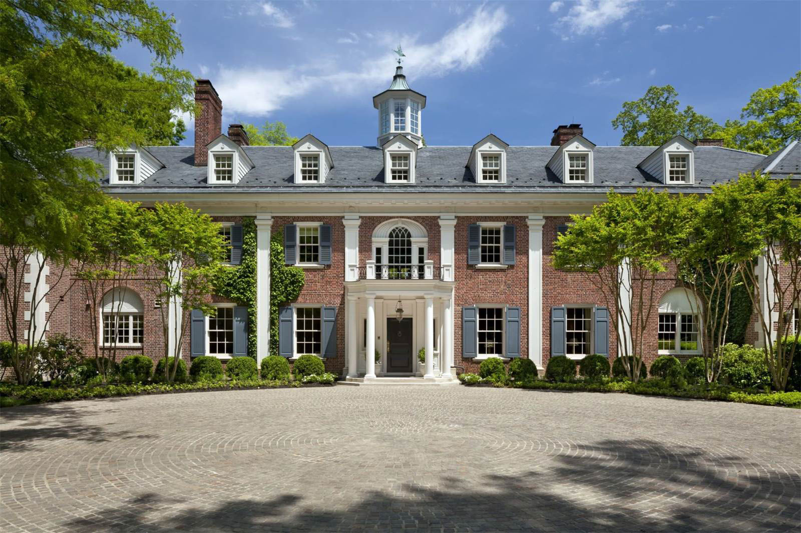 Jacqueline-Kennedy-Onassis-Childhood-Home-Merrywood-McLean-Virginia_1