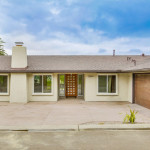 Californian Ranch Style Bungalow House With Modern Flair