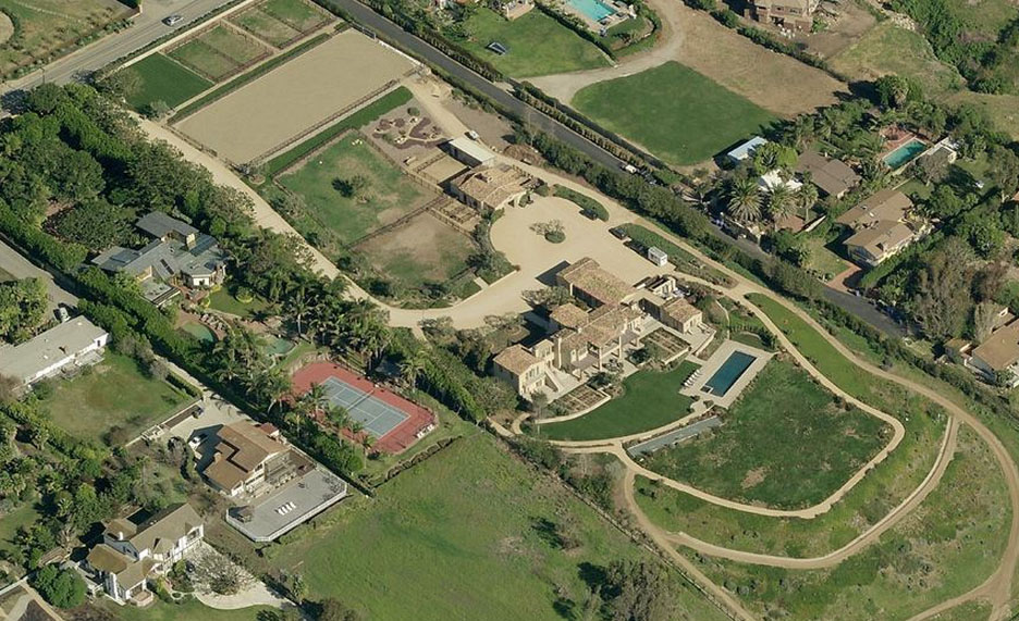 Lady-Gaga-Malibu-House_2