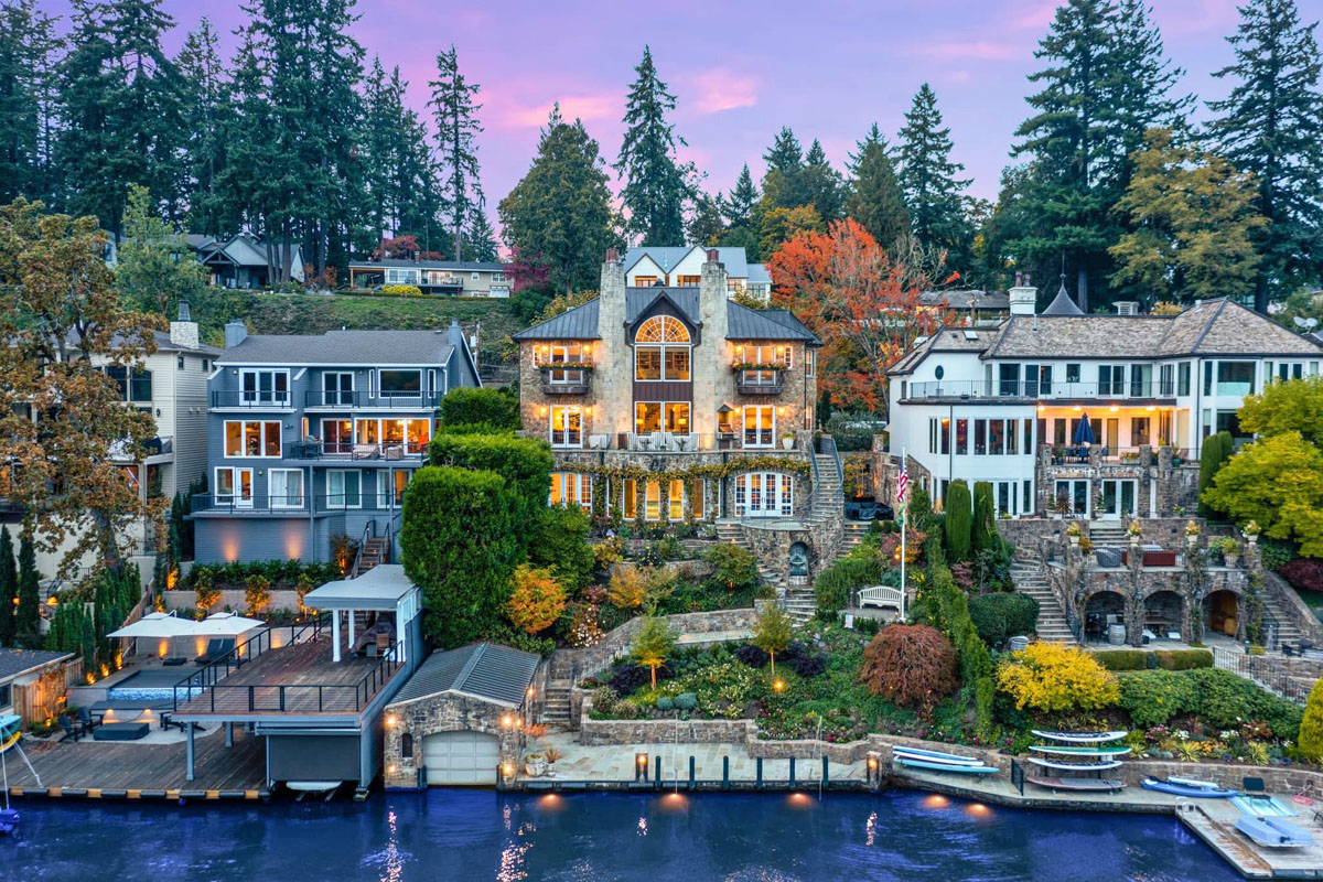 Lakefront Stone Mansion with Private Dock - Lake Oswego, Oregon