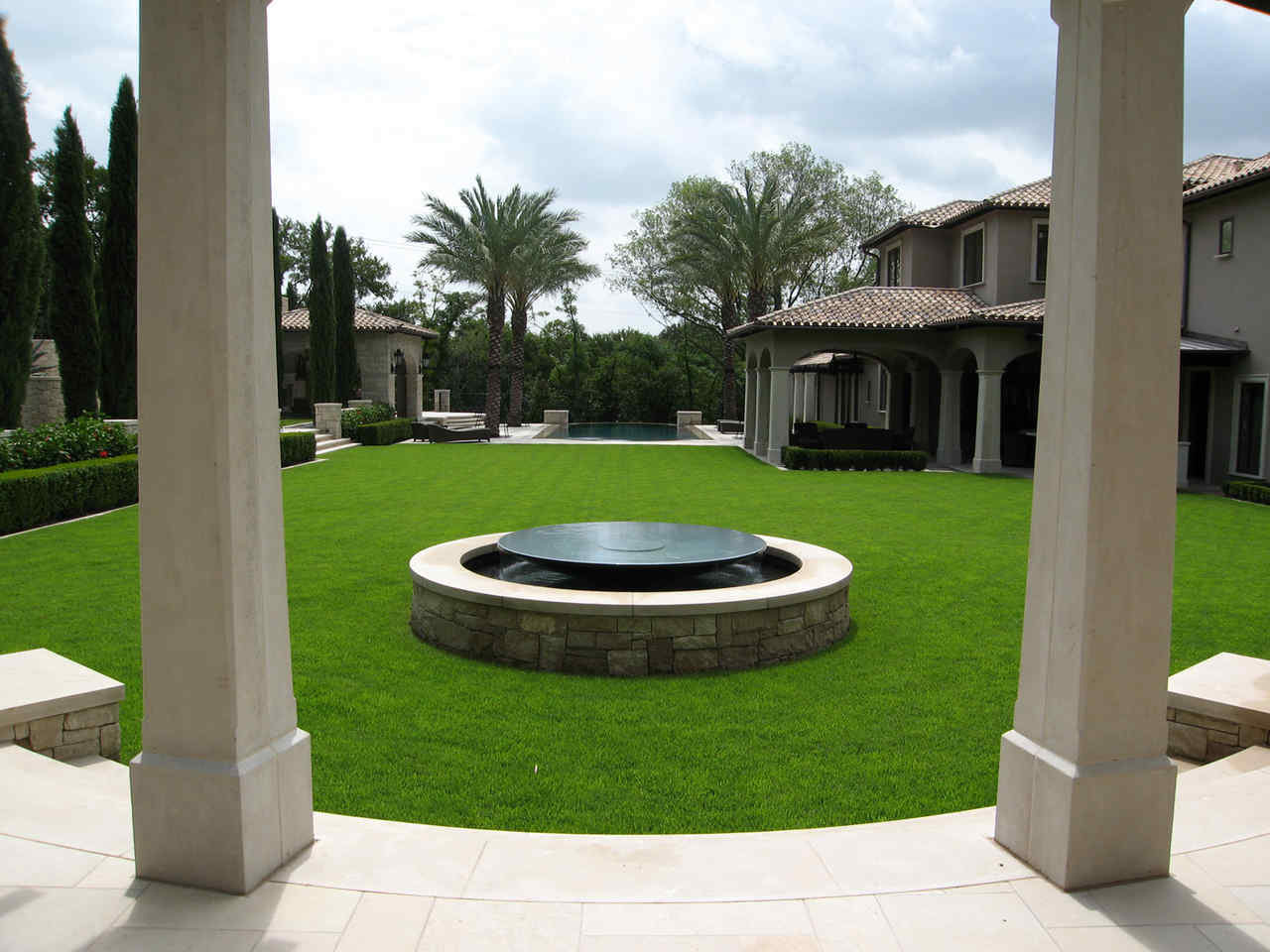 Lance-Armstrong-Spanish-Colonial-Style-Luxury-Home-Austin-Texas_16
