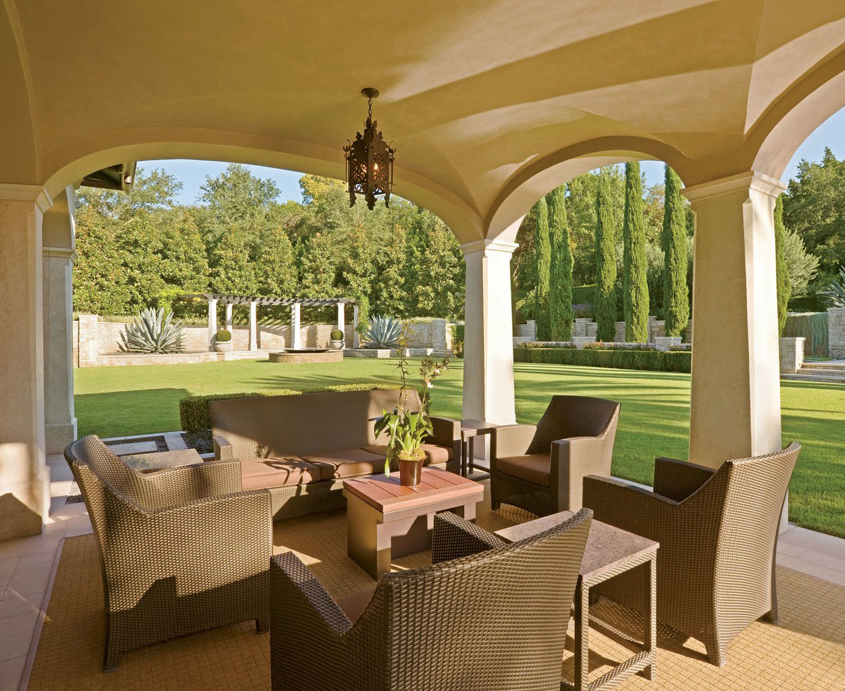 Lance-Armstrong-Spanish-Colonial-Style-Luxury-Home-Austin-Texas_8