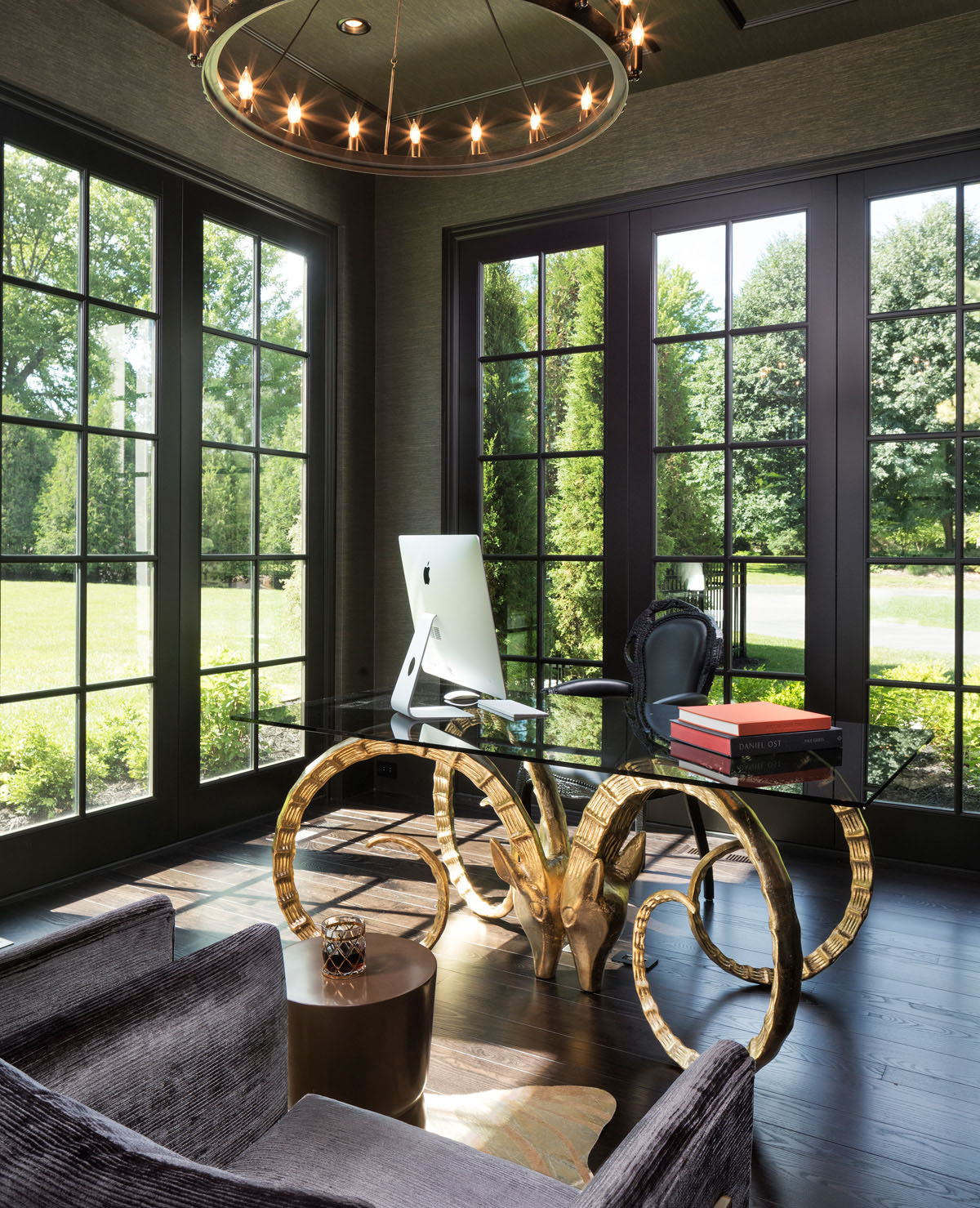 Modern Mansion Blends Classic Hollywood with Italian Elegance - Edina, Minnesota