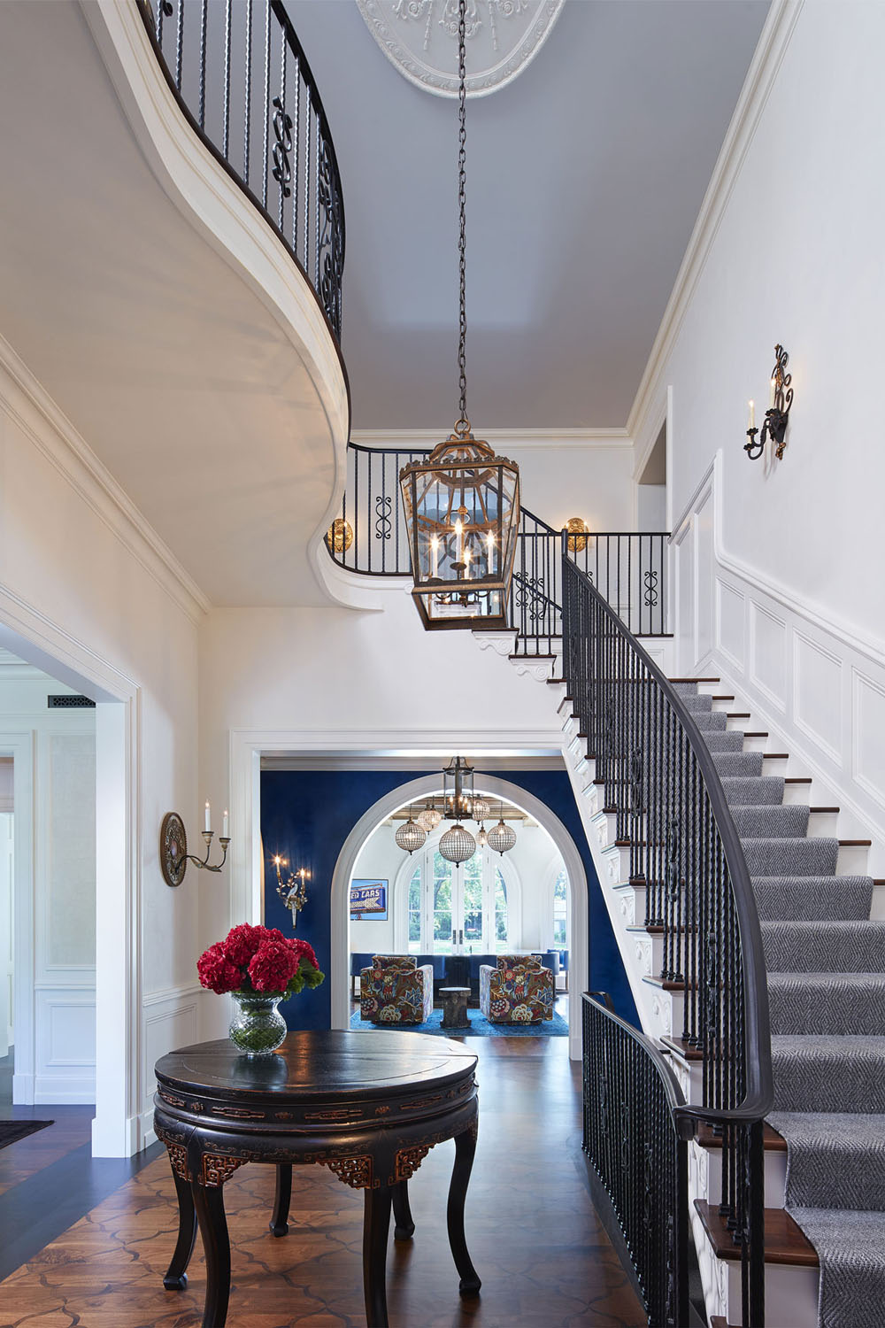 Elegant Custom Home with Classical Architecture - Edina, Minnesota
