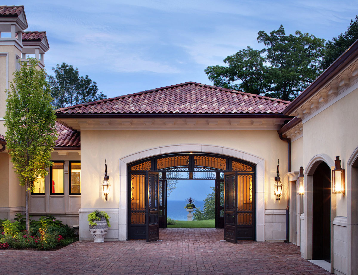 Italian Country Style Villa - Glencoe, Illinois Tuscan Style Porte Cochere