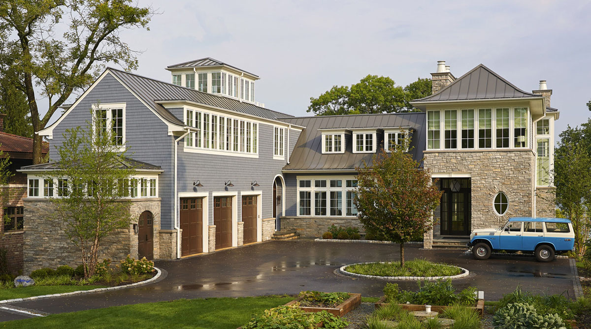 Contemporary Stone-and-Shingle Cottage - Lake Geneva, Wisconsin