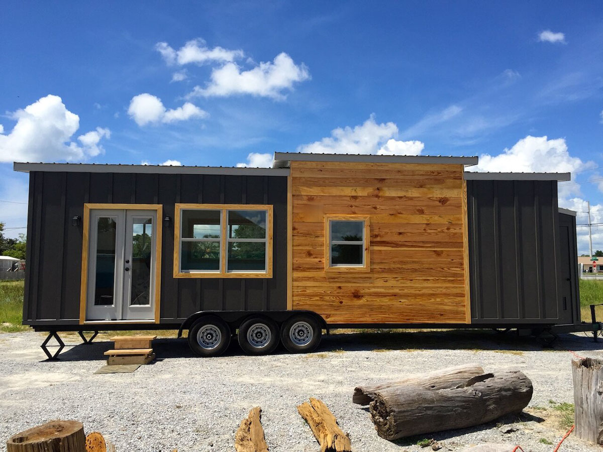 Tiny House on Wheels with Clean Transitional Design Mobile Tiny House