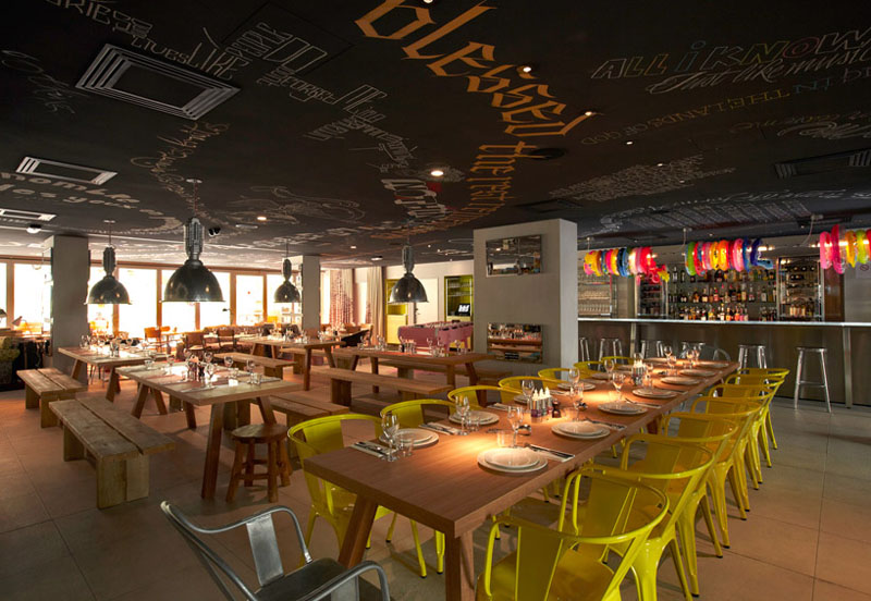 MAMA-Shelter-Hotel-Marseille_1