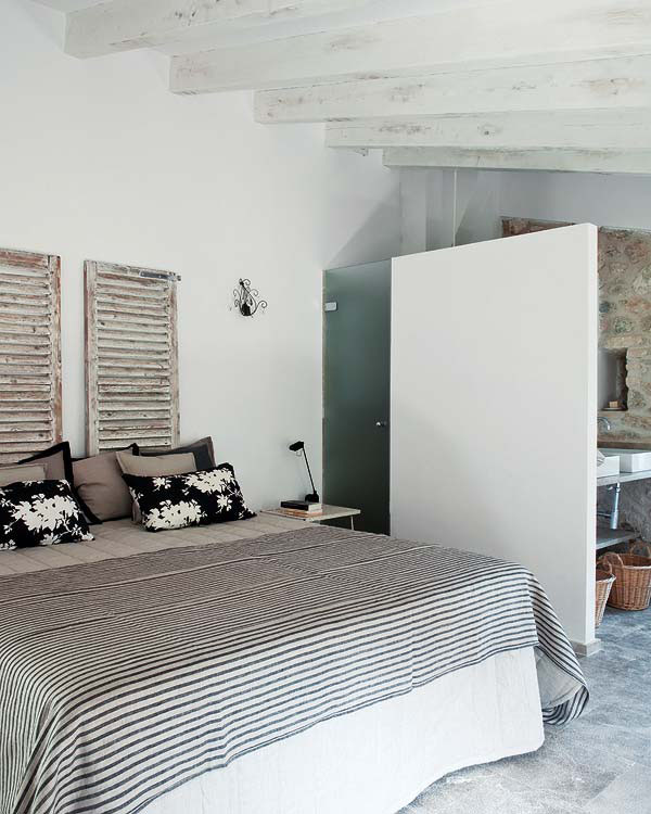Mediterranean-Country-Villa_6