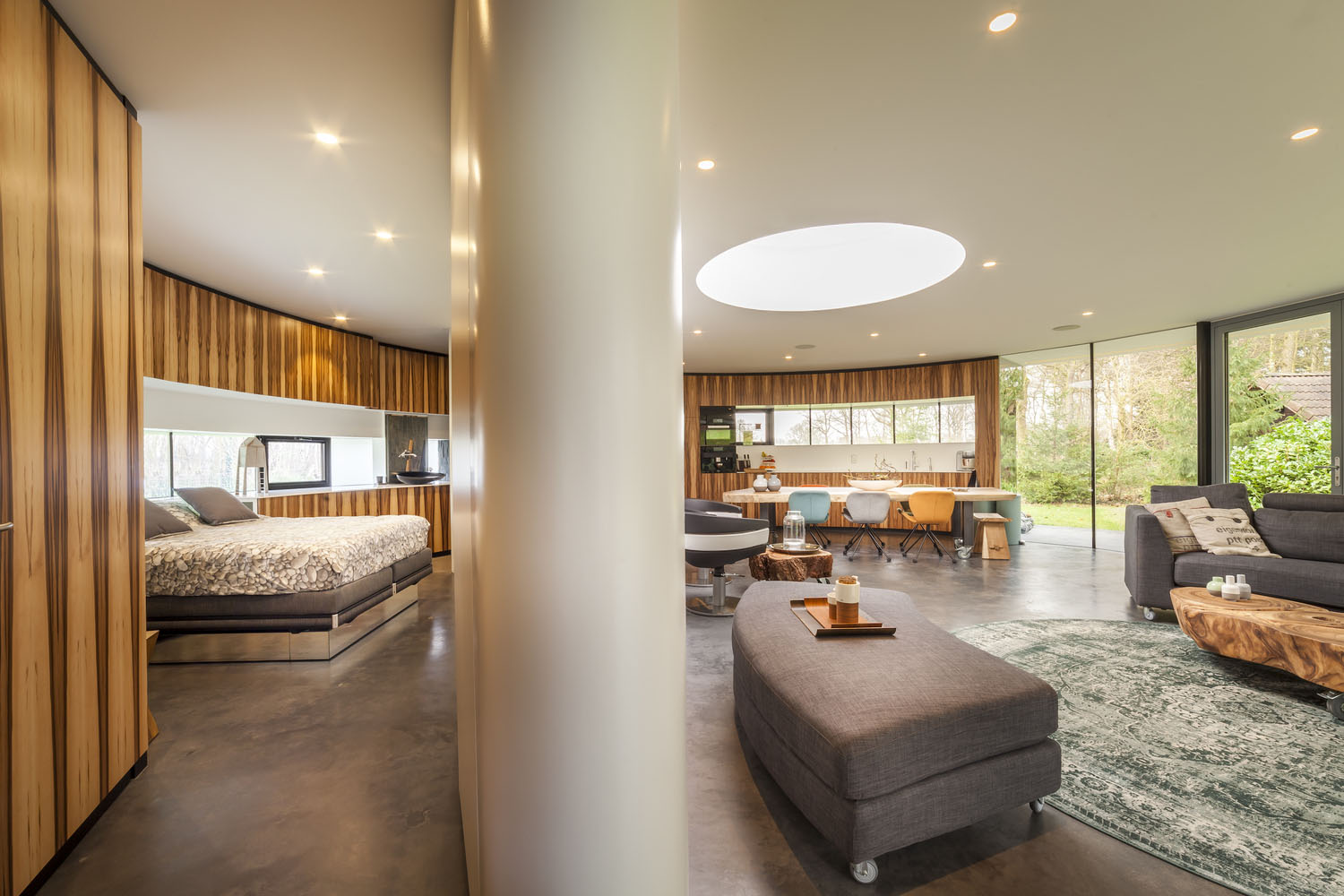 Modern-Circular-House-Design_8