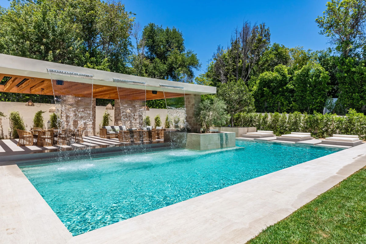 Modern Paradise with Zen Atmosphere