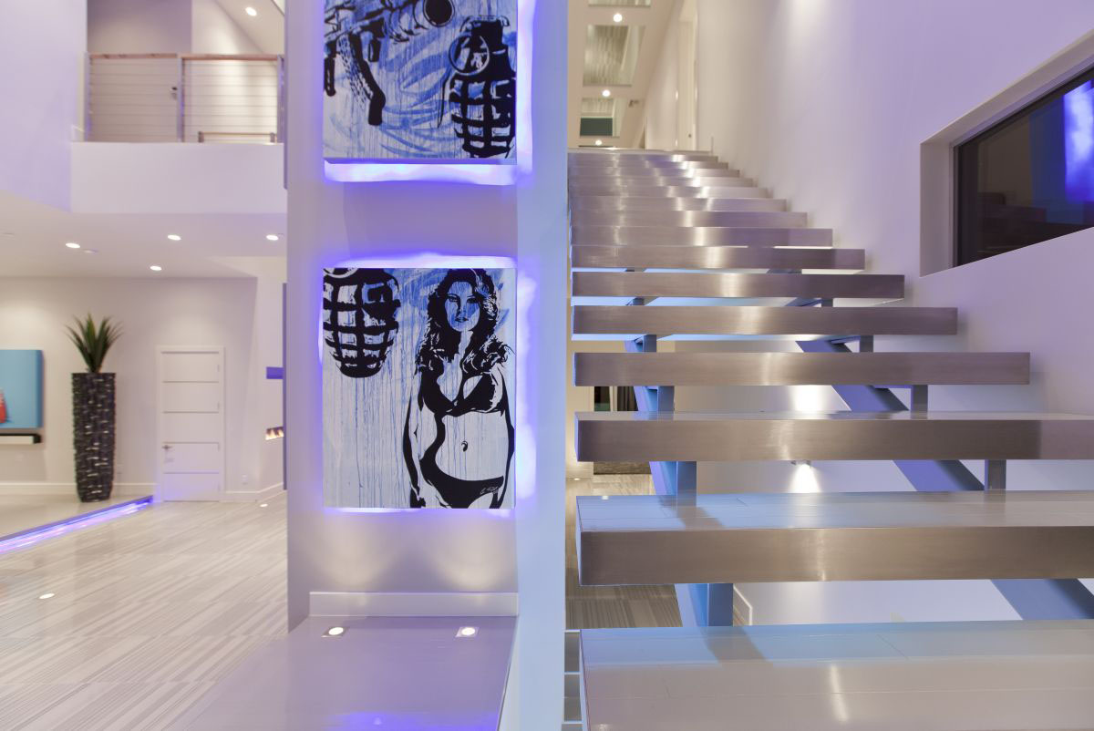 Modern-Upscale-Las-Vegas-Home_7