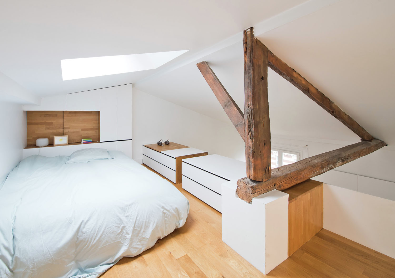 Montmartre-Loft-Apartment_10