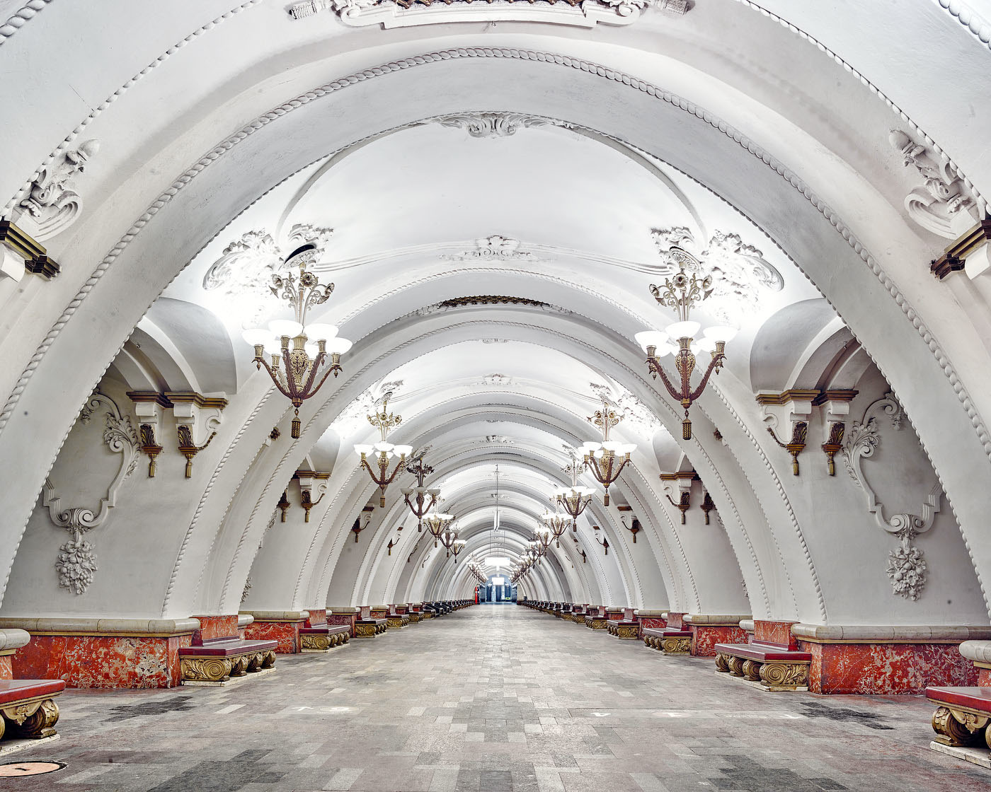 Moscow-Underground-Metro-Stations_1 Arbatskaya Metro Station