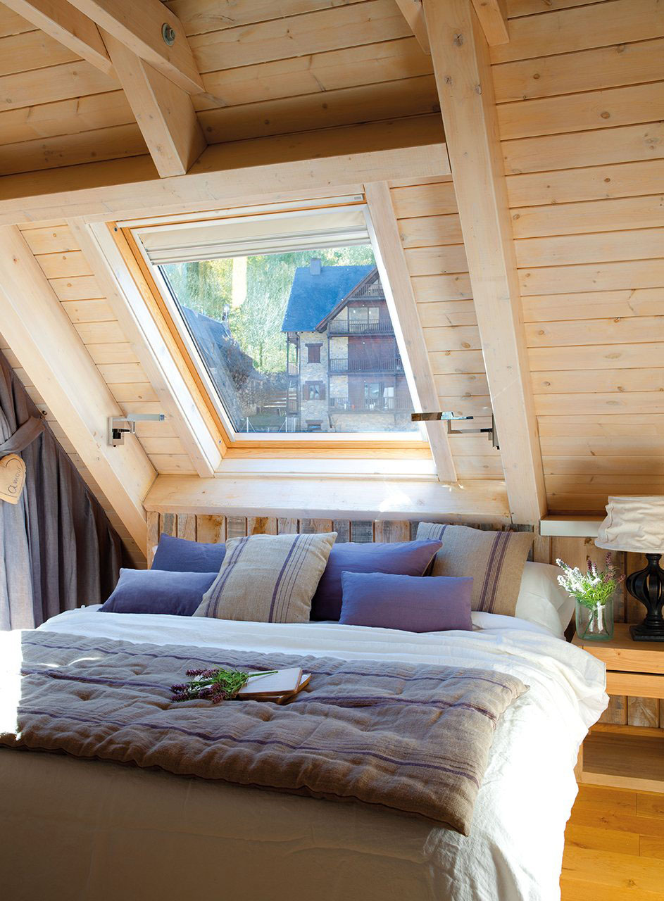 Mountain-Cottage-The-Aran-Valley_7 Mountain Home Bedroom with Skylight