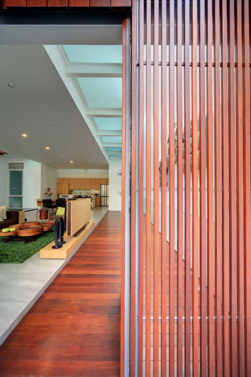 Narrow-House-Jakarta_14