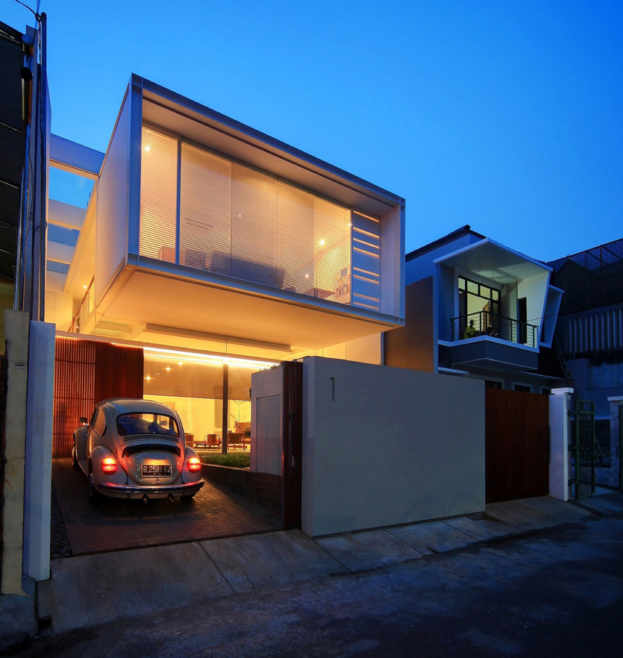Narrow-House-Jakarta_17
