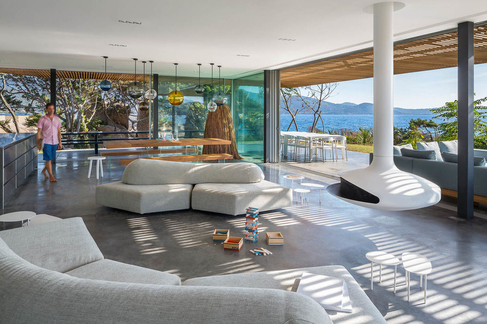 Natural Red Cedar Modern Timber Home with Sea Views - Corsica