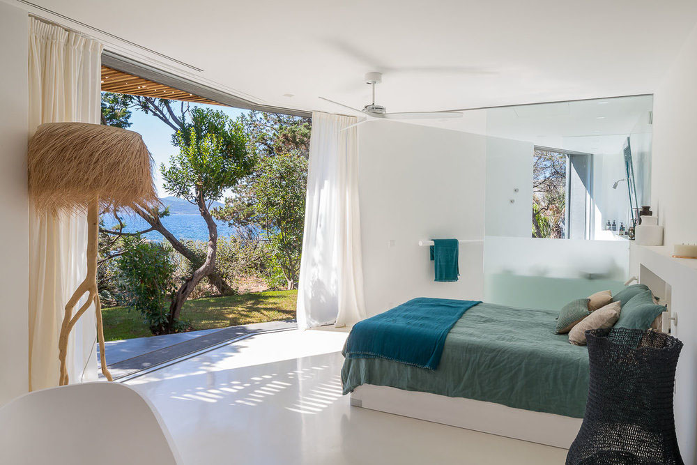 Natural Red Cedar Modern Timber Home with Sea Views - Corsica