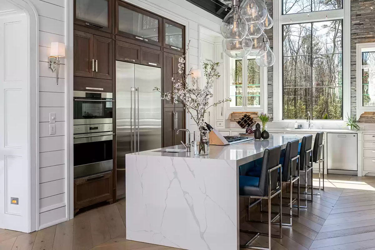 Elegant Urban Contemporary Home - Asheville, North Carolina